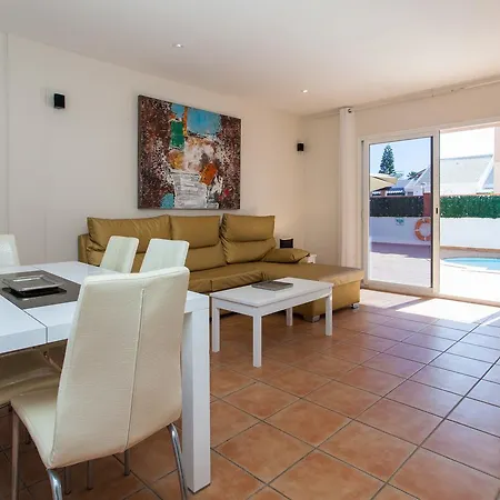 Vakantiehuis Casa Pirula By Vacanzy Collection *